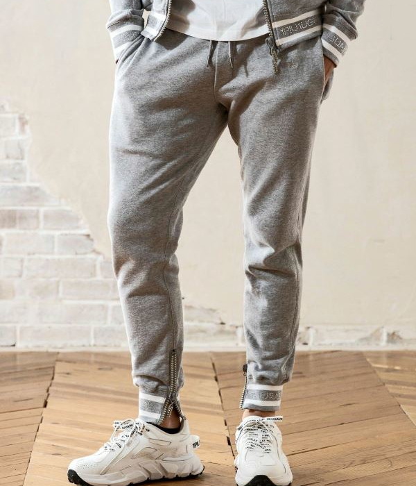 1PIU1UGUALE3 RELAX ウノピゥウノウグァーレトレ リラックス ライン