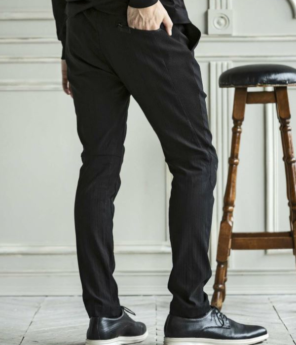 1PIU1UGUALE3 RELAX ウノピゥウノウグァーレトレ リラックス