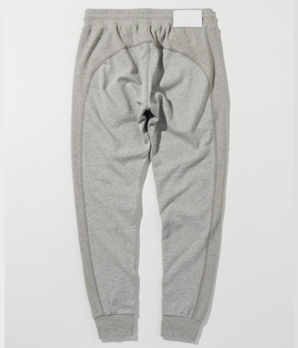 1PIU1UGUALE3 RELAX ウノピゥウノウグァーレトレ リラックス レザー