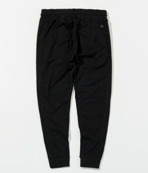 1PIU1UGUALE3 RELAX ウノピゥウノウグァーレトレ リラックス ブラック