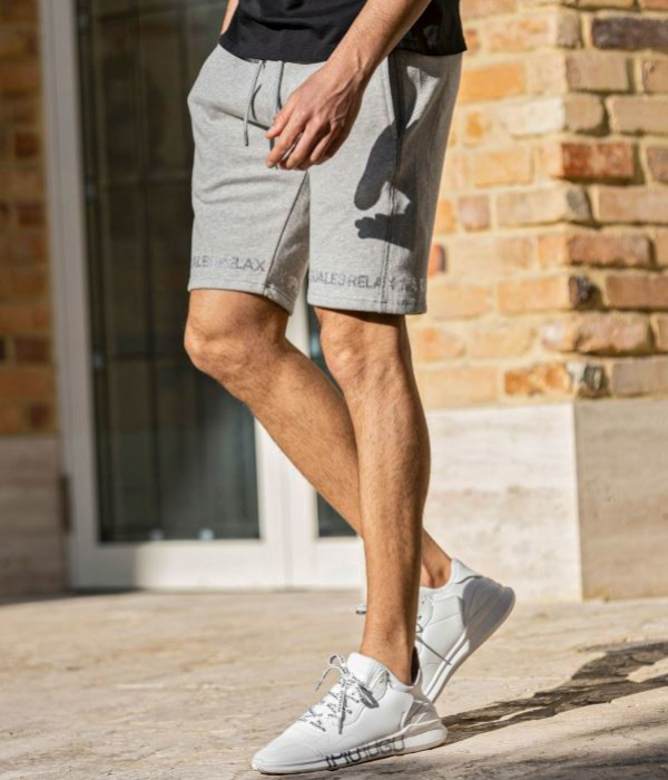 1PIU1UGUALE3 RELAX ウノピゥウノウグァーレトレ リラックス ラインストーンヘムロゴショーツ メンズ スウェット ショートパンツ 短パン カジュアル スポーツ 1PIU1UGUALE3 RELAX ウノピゥウノウグァーレトレ リラックス ライン