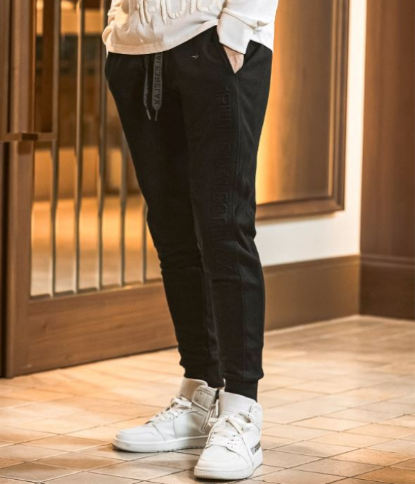 1PIU1UGUALE3 RELAX ウノピゥウノウグァーレトレ リラックス エンボスロゴジョガーパンツ メンズ ジャージ スウェット スリム カジュアル スポーツ | 1PIU1UGUALE3 RELAX | 04
