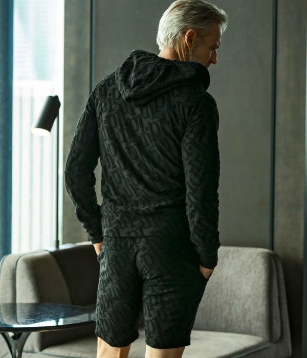 1PIU1UGUALE3 RELAX ウノピゥウノウグァーレトレ リラックス