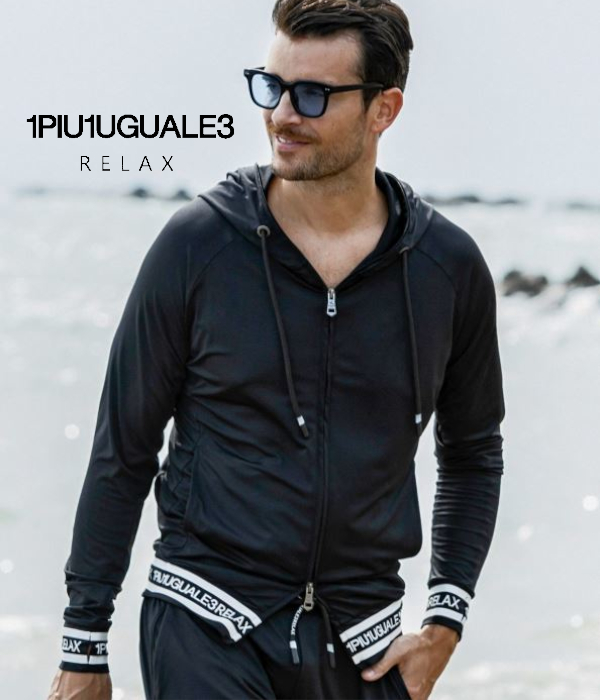1PIU1UGUALE3 RELAX ウノピゥウノウグァーレトレ リラックス ヘムロゴラッシュガードパーカー メンズ レジャー プール フェス マリンスポーツ サーフィン 1PIU1UGUALE3 RELAX ウノピゥウノウグァーレトレ リラックス ヘムロゴ