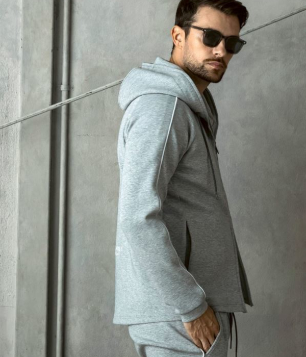 1PIU1UGUALE3 RELAX ウノピゥウノウグァーレトレ リラックス パイピングスムースパーカー メンズ フーディ カジュアル スポーツ トレーニング ジャージ 1PIU1UGUALE3 RELAX ウノピゥウノウグァーレトレ リラックス