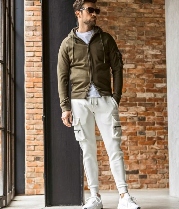 1PIU1UGUALE3 RELAX ウノピゥウノウグァーレトレ リラックス ビッグ