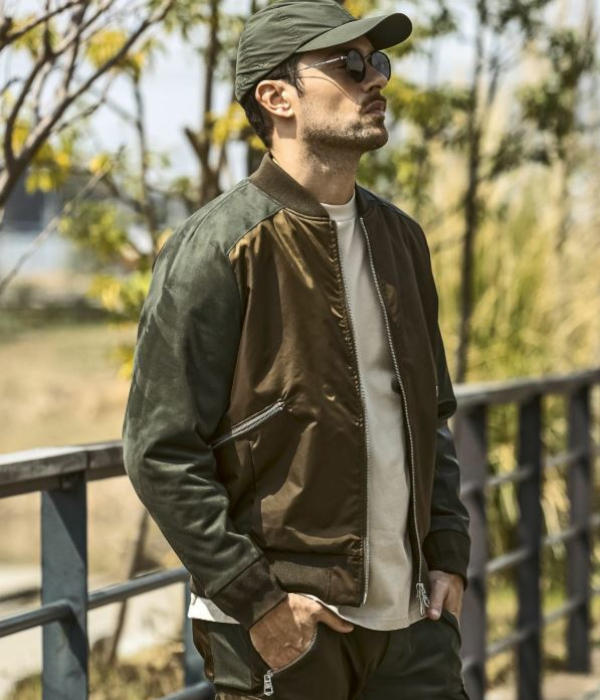 1PIU1UGUALE3 RELAX ウノピゥウノウグァーレトレ リラックス ブライト