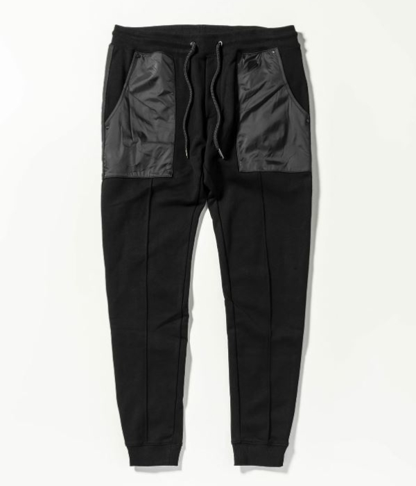 1PIU1UGUALE3 RELAX ウノピゥウノウグァーレトレ リラックス