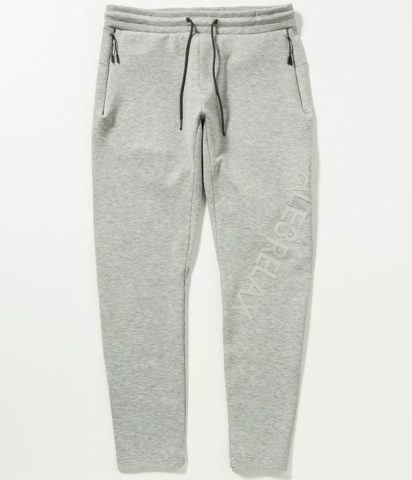 1PIU1UGUALE3 RELAX ウノピゥウノウグァーレトレ リラックス