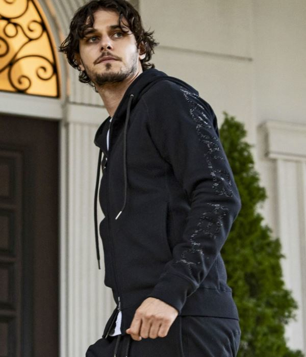 1PIU1UGUALE3 RELAX ウノピゥウノウグァーレトレ リラックス