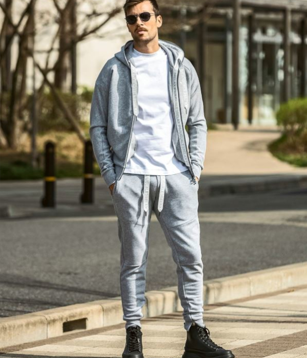 1PIU1UGUALE3 GOLF ウノピゥウノ　上下セット　XL 1PIU1UGUALE3 golf ウノピュウ レディース セットアップ - メルカリ