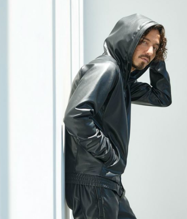 1PIU1UGUALE3 RELAX ウノピゥウノウグァーレトレ リラックス