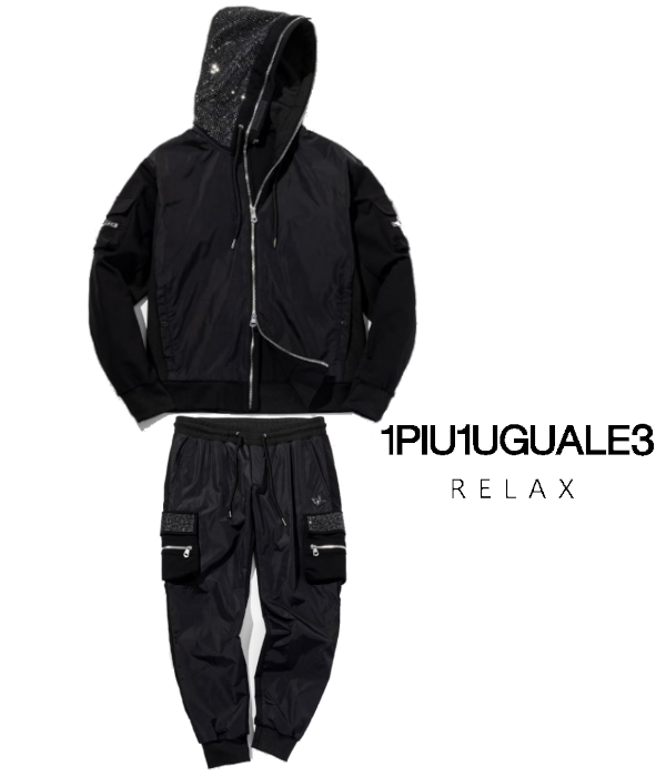 1PIU1UGUALE3 RELAX ウノピゥウノウグァーレトレ リラックス 上下