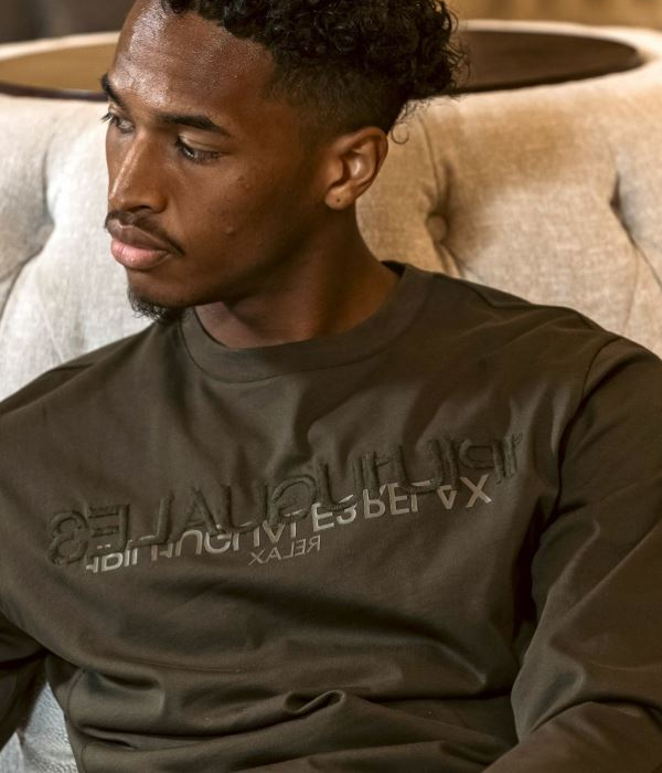 1PIU1UGUALE3 RELAX ウノピゥウノウグァーレトレ リラックス リバー