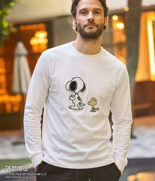 1PIU1UGUALE3 × PEANUTS Snoopy スヌーピーTシャツ 1PIU1UGUALE3 RELAX 1PIU1UGUALE3 RELAX(ウノピゥウノウグァーレトレ