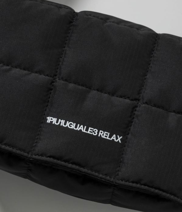24AW◆1PIU1UGUALE3 RELAX◆ミニショルダーバッグ 黒 1PIU1UGUALE3 RELAX ショルダーバッグ RELAX(ウノピゥウノウ