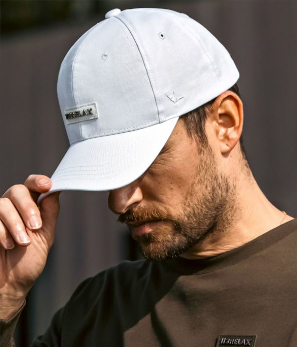 1PIU1UGUALE3 RELAX ウノピゥウノウグァーレトレ リラックス プレート