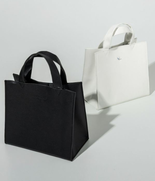 1PIU1UGUALE3 RELAX ウノピゥウノウグァーレトレ リラックス