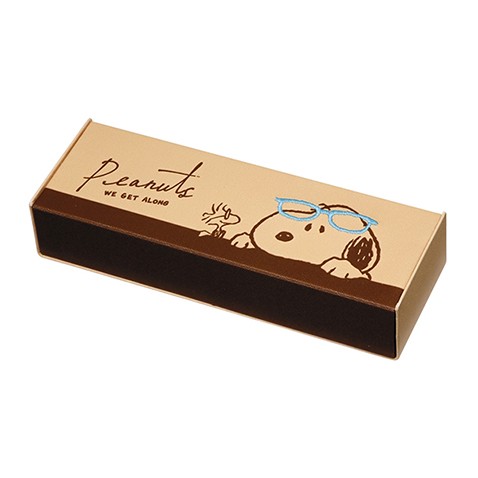 スタンドにもなるメガネケース ピーナッツ スヌーピー ホッピング みつめる シンプル 携帯 2WAY スタンド型 眼鏡ケース カミオジャパン クロス付き | SNOOPY | 02