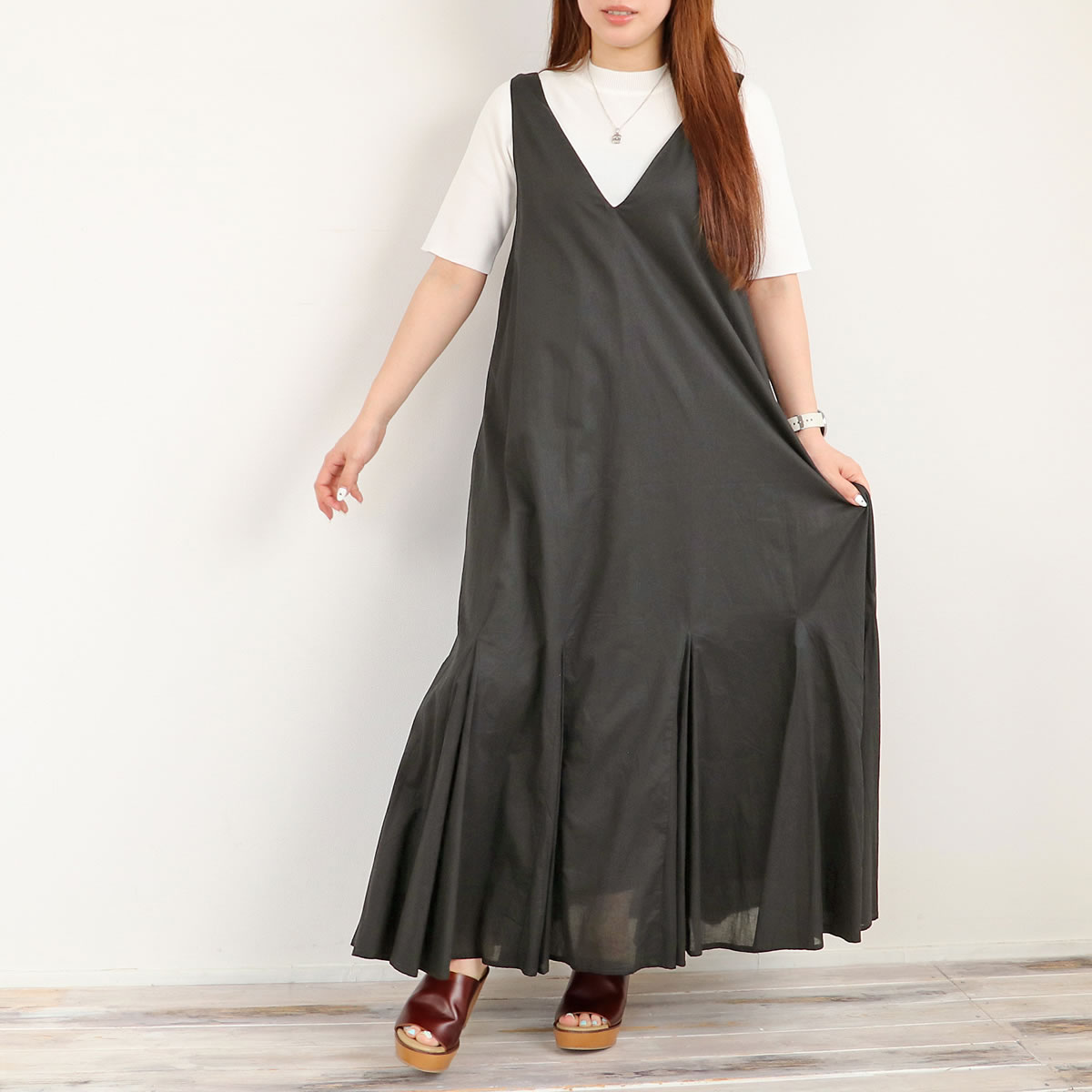 cloche クロッシェ CLOCHE 前後2WAY仕様 ノースリーブ cloche クロッシェ CLOCHE 前後2WAY仕様 ノースリーブ