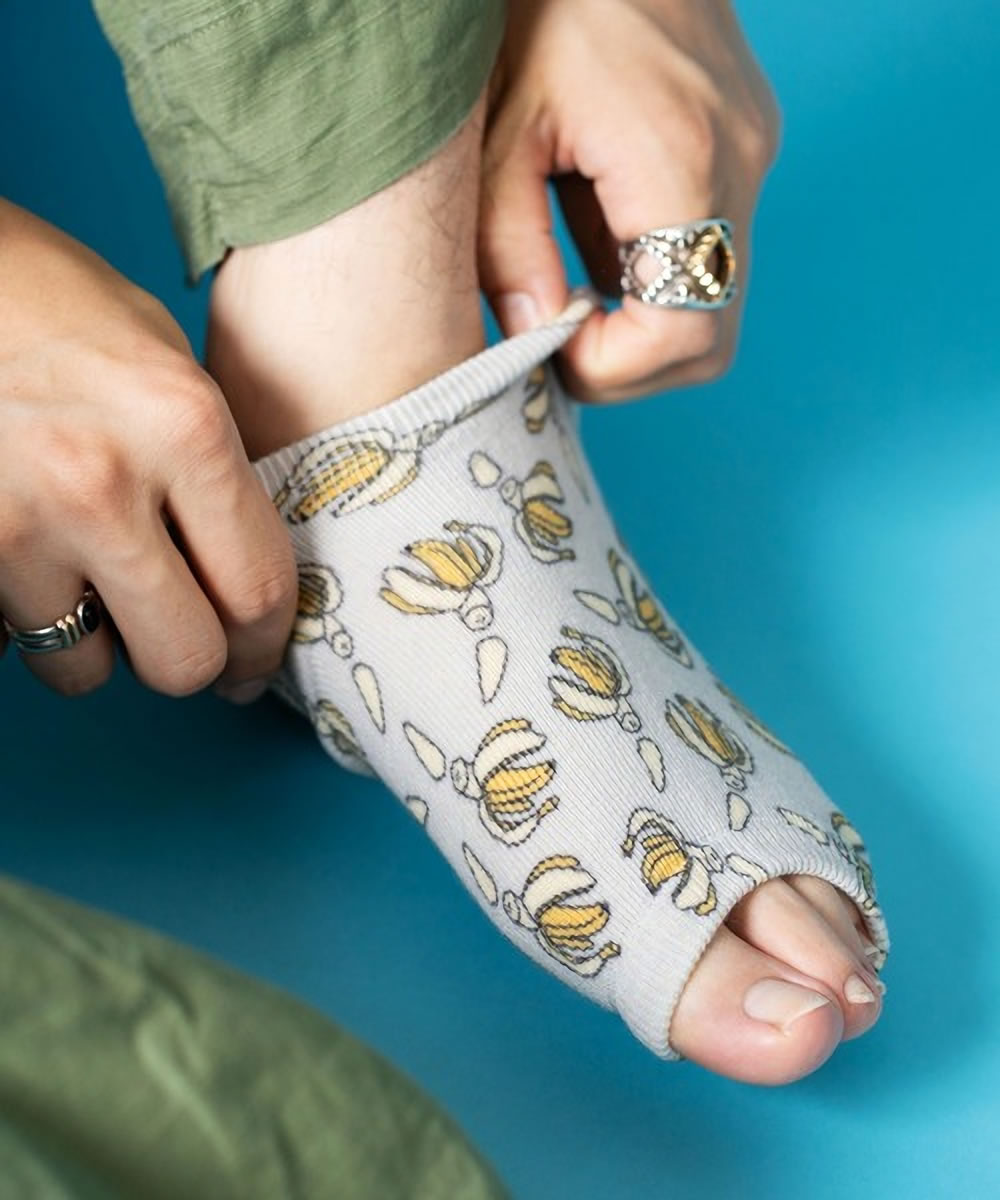 靴下 ジムマスター Gym Master ハッピーペイント オープントゥーソックス アウトドア outdoor 靴下 総柄 メンズ レディース サンダルソックス 春夏スタイル | gym master | 01