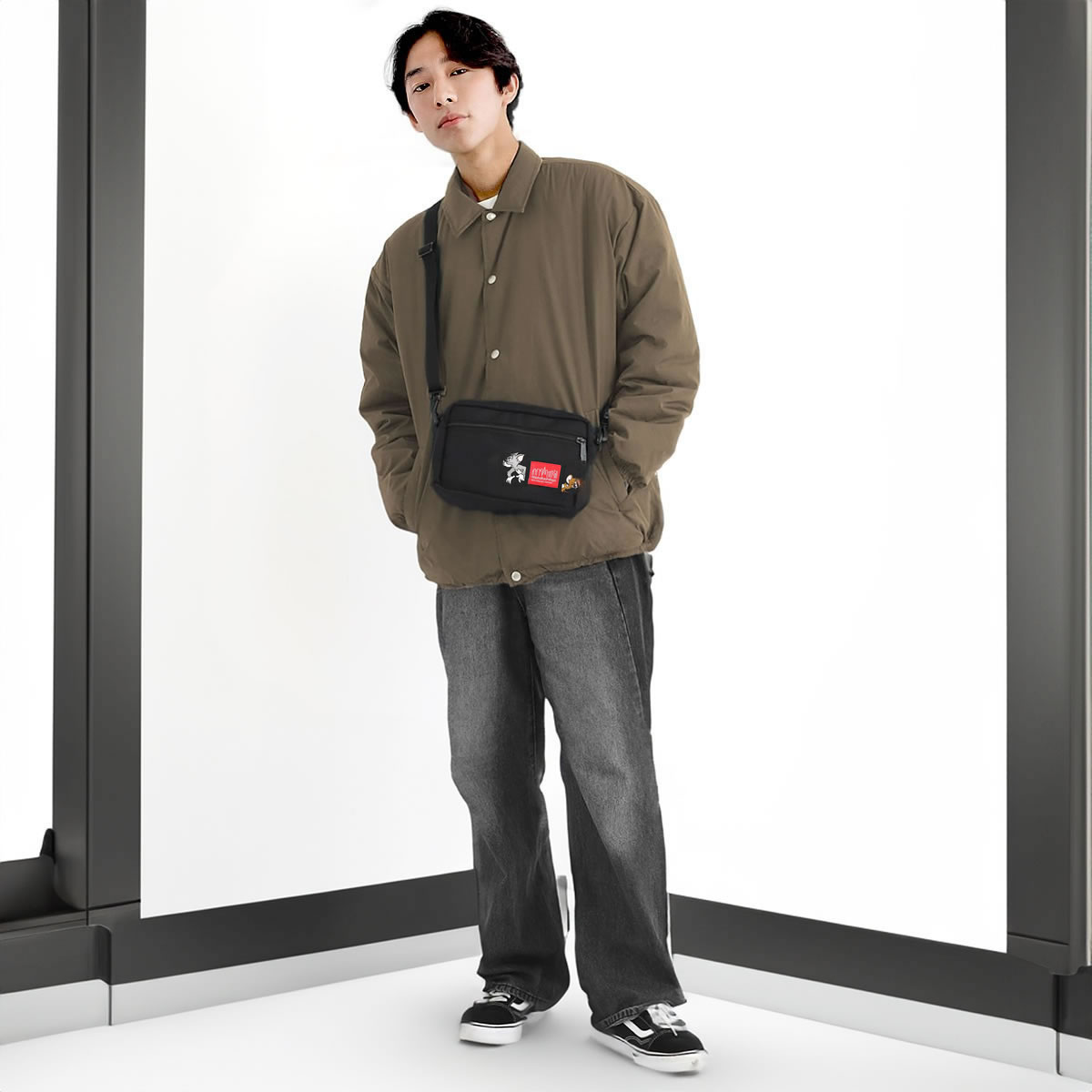 未使用マンハッタンポーテージ　トムとジェリー ショルダーバッグ Manhattan Portage 最大40% 8/1限定 数量限定 マンハッタン