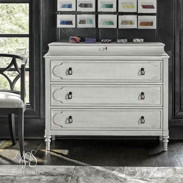アメリカ家具　Lea furniture　3段チェスト　アンティーク調　白家具 アンティークのフレンチ家具、ロココスタイルの真っ白な3段
