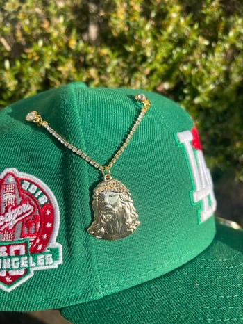 【メール便対応】Exclusive Custom "Jesus Peace" Chain Pins エクスクルーシブ カスタム "ジーザス ピース" ピンズ |  | 01