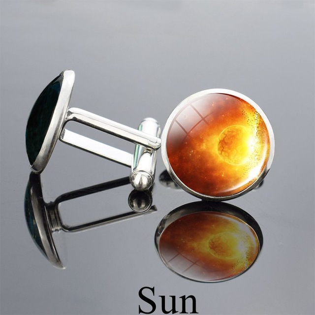 太陽系 カフス 宇宙 地球 太陽 月 ケース付き カフリンクス : BELL