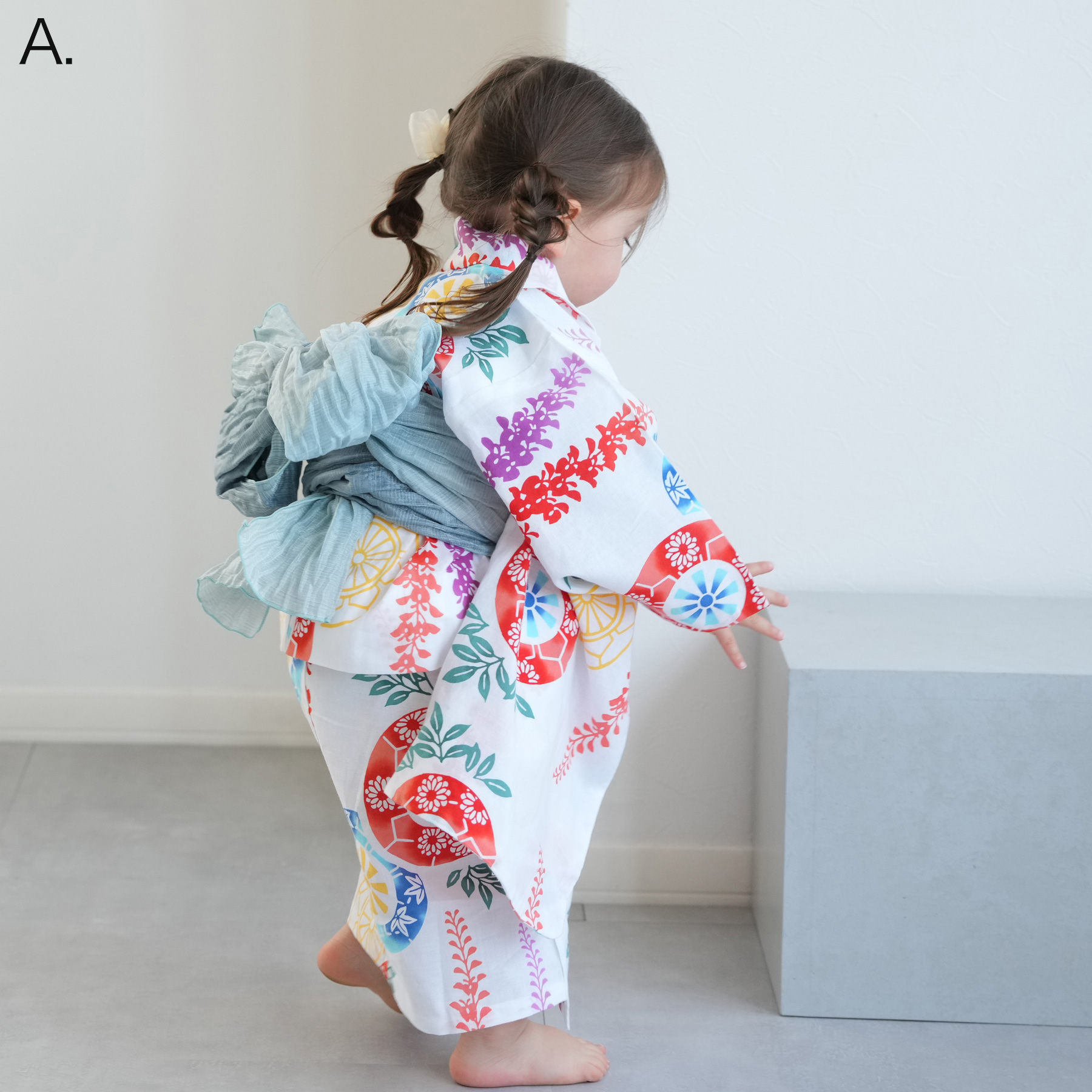 utatane 浴衣 子供 女の子 3点セット（浴衣/帯/下駄）花 菊