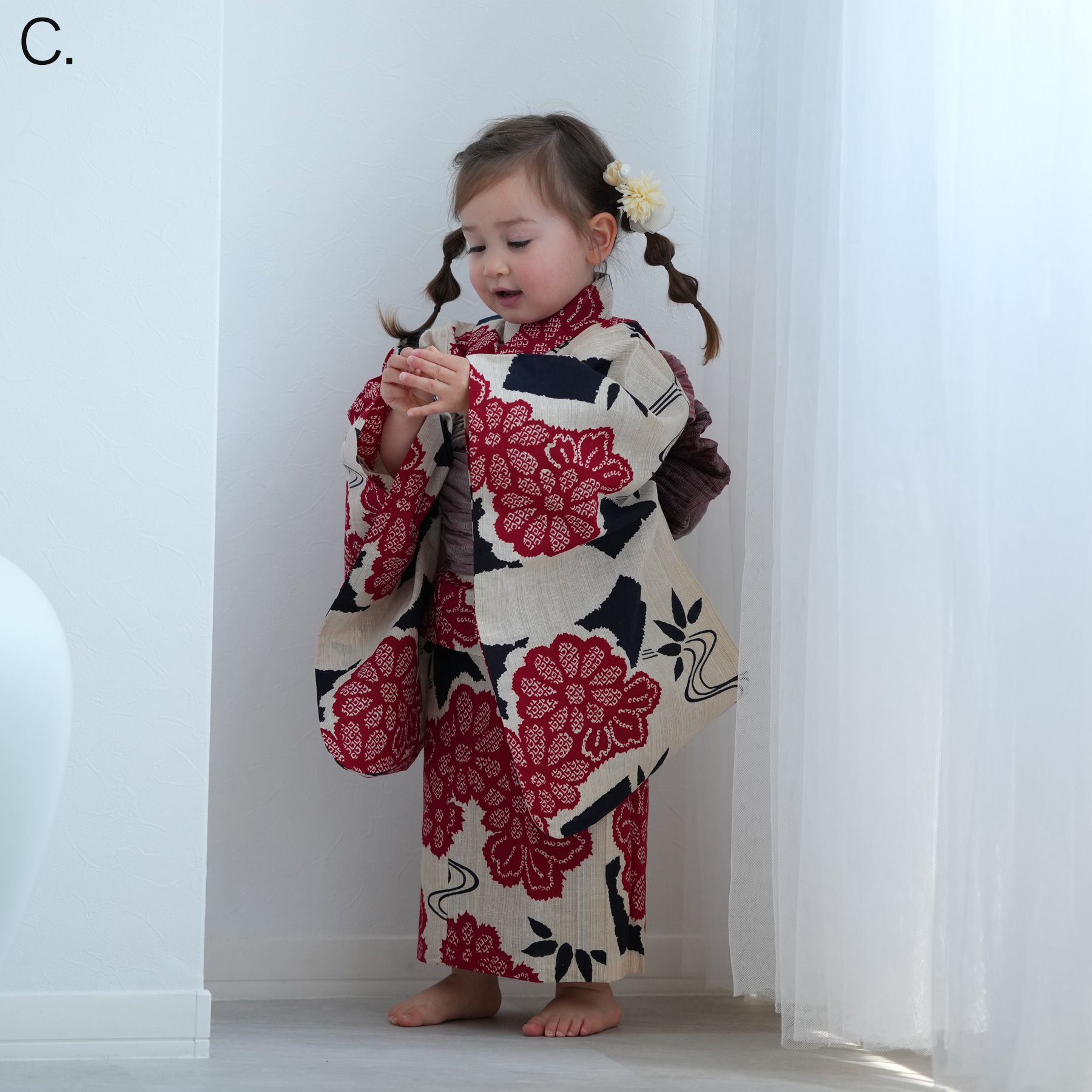 utatane 浴衣 子供 女の子 3点セット（浴衣/帯/下駄）花 菊