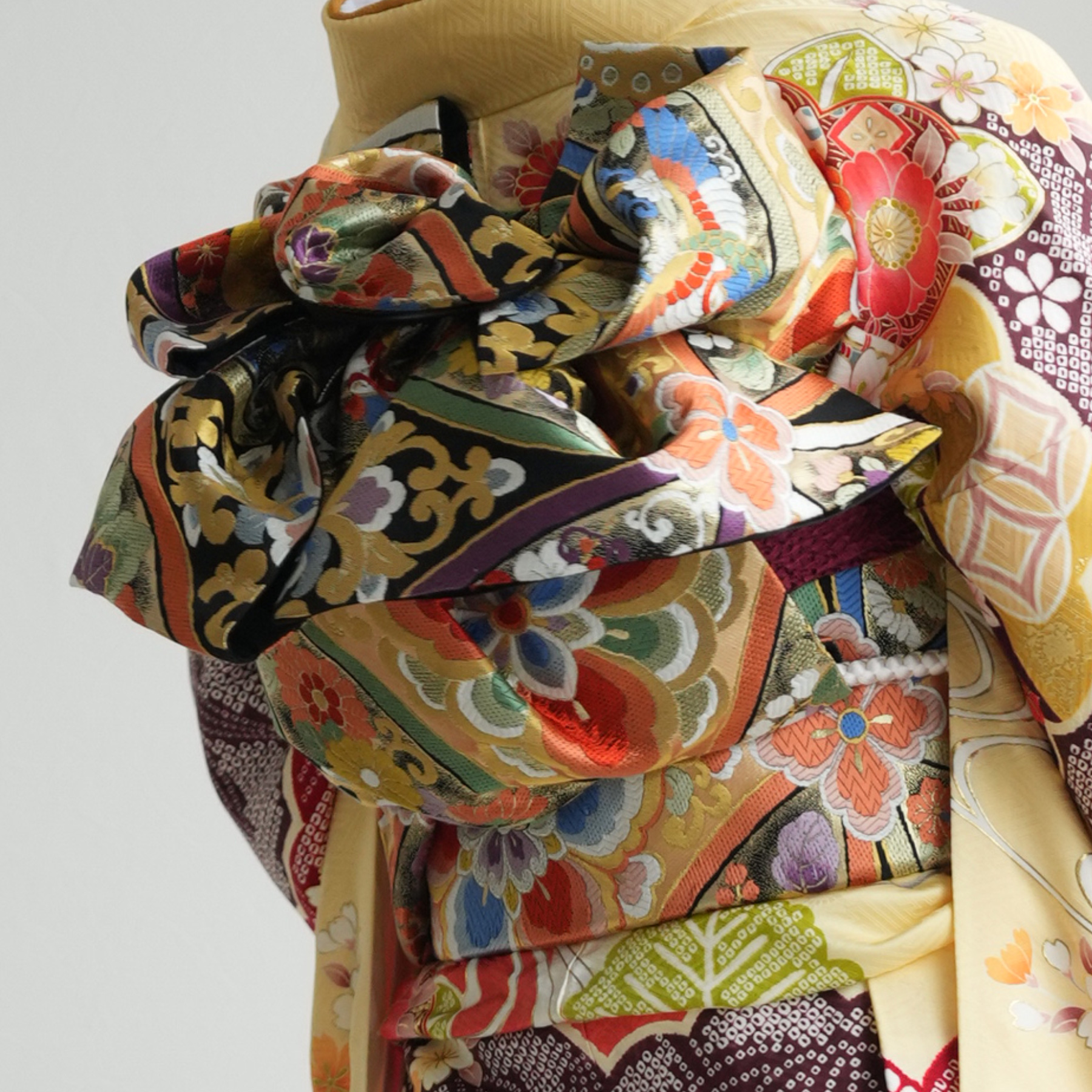 振袖 フルセット，振袖新品未使用，成人式、レトロ古典、ショール付き 成人式振袖セット