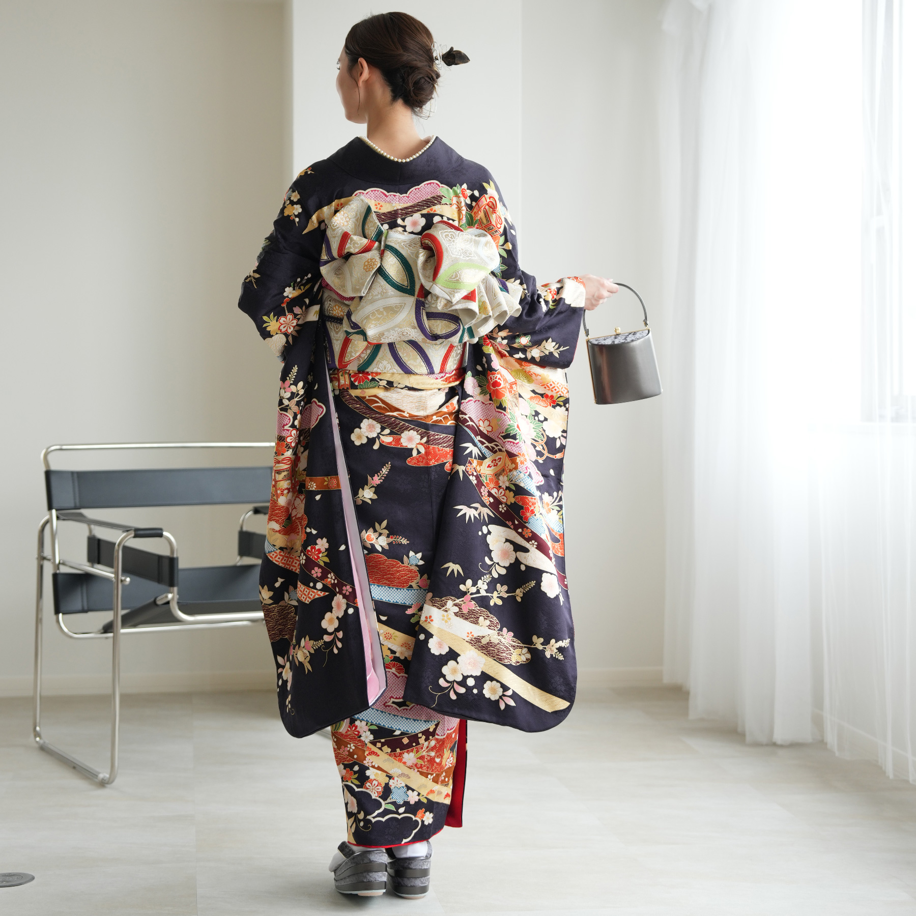振袖　フルセット　黒地　百花繚乱　成人式　大正ロマン風　正絹 振袖フルセット黒地百花繚乱成人式大正ロマン風正絹