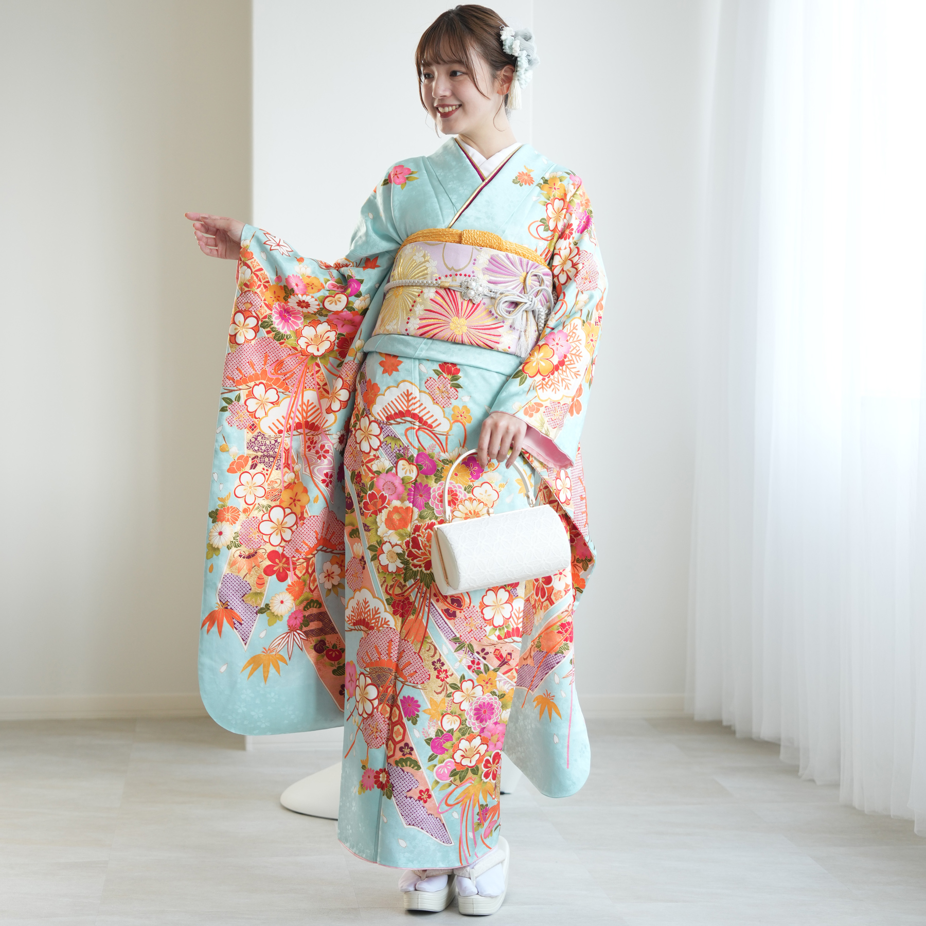 【美品】 振袖 単品 成人式 正絹 古典 振袖 水色 173 ● 美品】 振袖 単品 成人式 正絹 古典 振袖 水色 173 ○ 【公式通販】