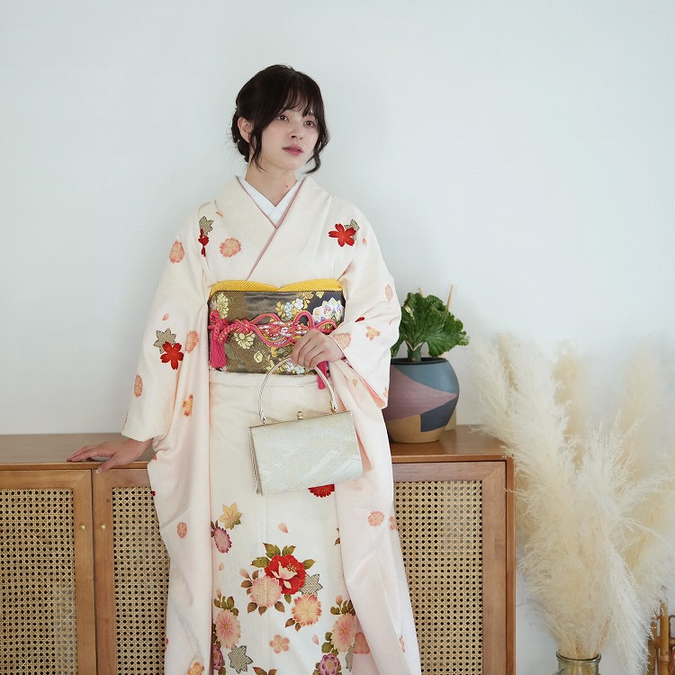 振袖 レンタル 成人式 21点セット レトロ 古典 成人式セット 結婚式 結納 前撮り 正絹 乳白に可憐なレトロ花_7