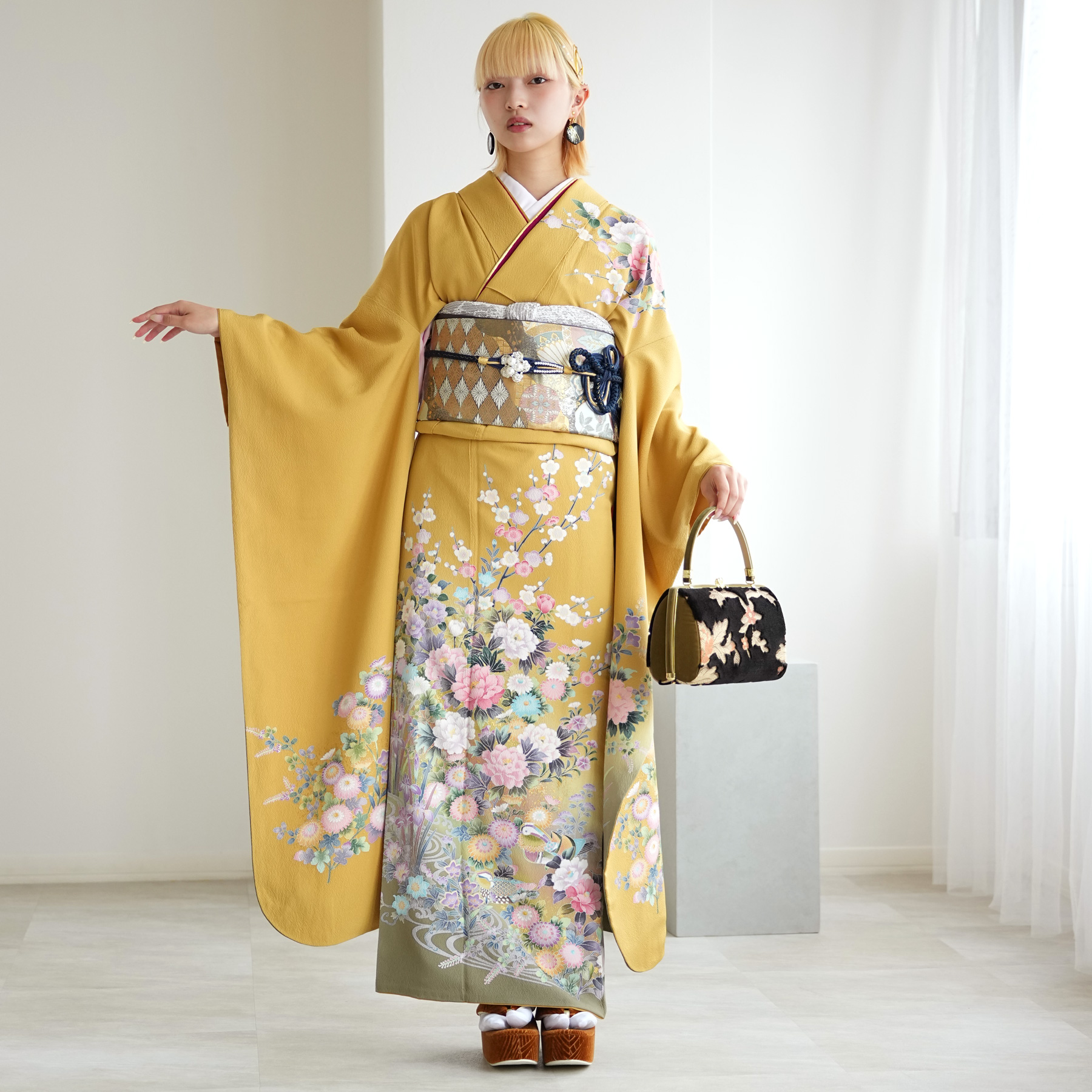 ≪早い者勝ち≫【美品】 振袖セット 成人式 正絹 古典柄 振袖 黄色 S91 ● 振袖 レンタル 成人式 21点セット 古典柄 レトロ 花 黄系 正絹 フル
