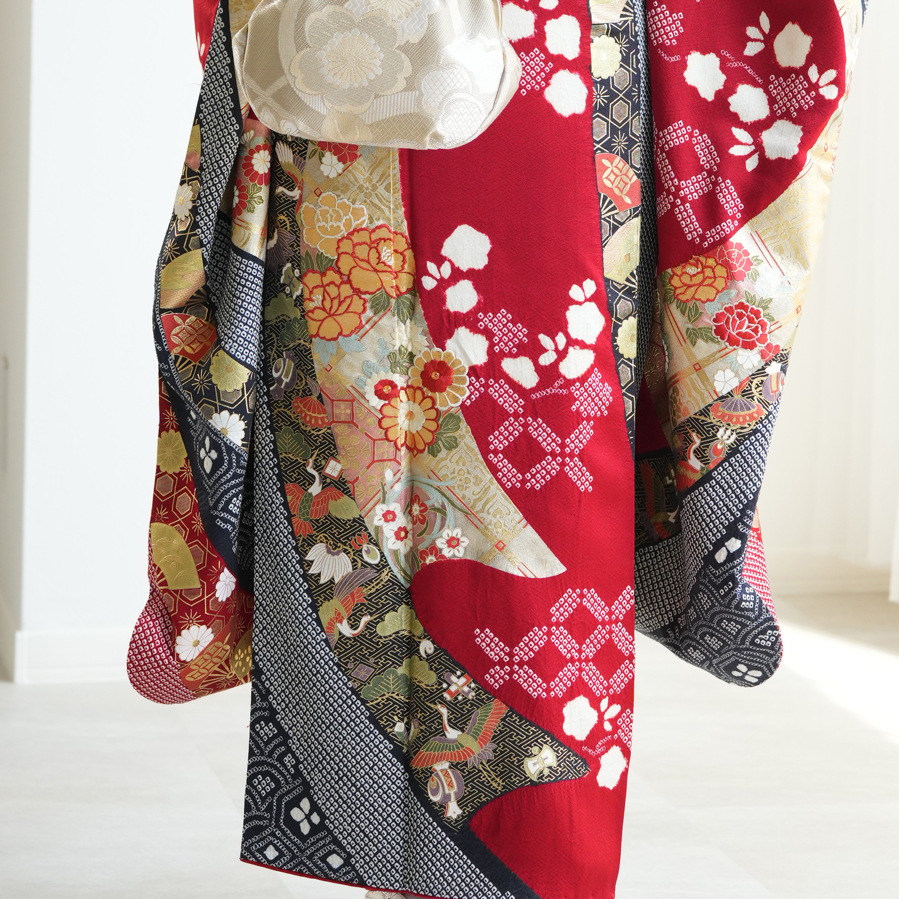 レンタル 振袖 成人式 正絹着物+袋帯 21点セット 絵羽 結婚式 赤系