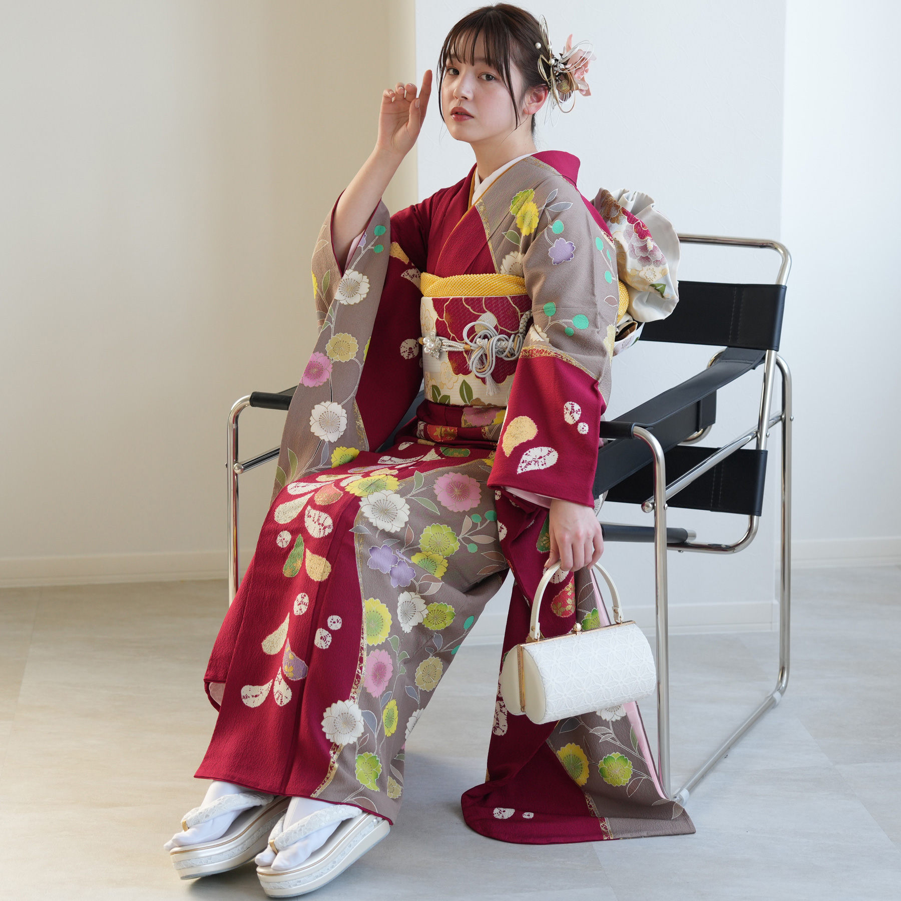 レンタル 振袖 アンティーク正絹着物+袋帯 21点セット 絵羽 深紅に咲く八重桜と絞り柄の藤 成人式 結婚式 前撮り 20歳 20才 二十歳 二十才 はたち フォーマル
