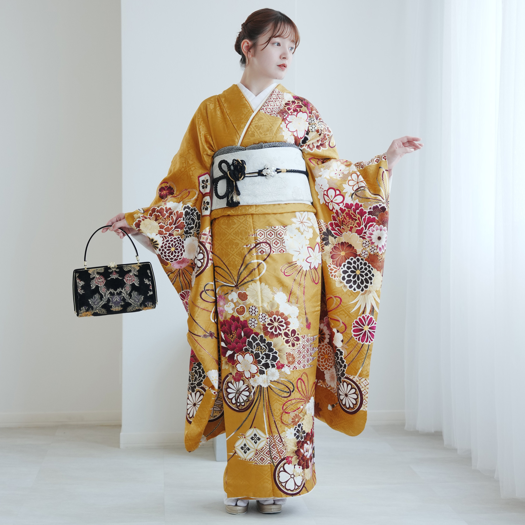 レンタル 振袖 成人式 結婚式 正絹 着物 絵羽 芥子色に古典花結び 着物