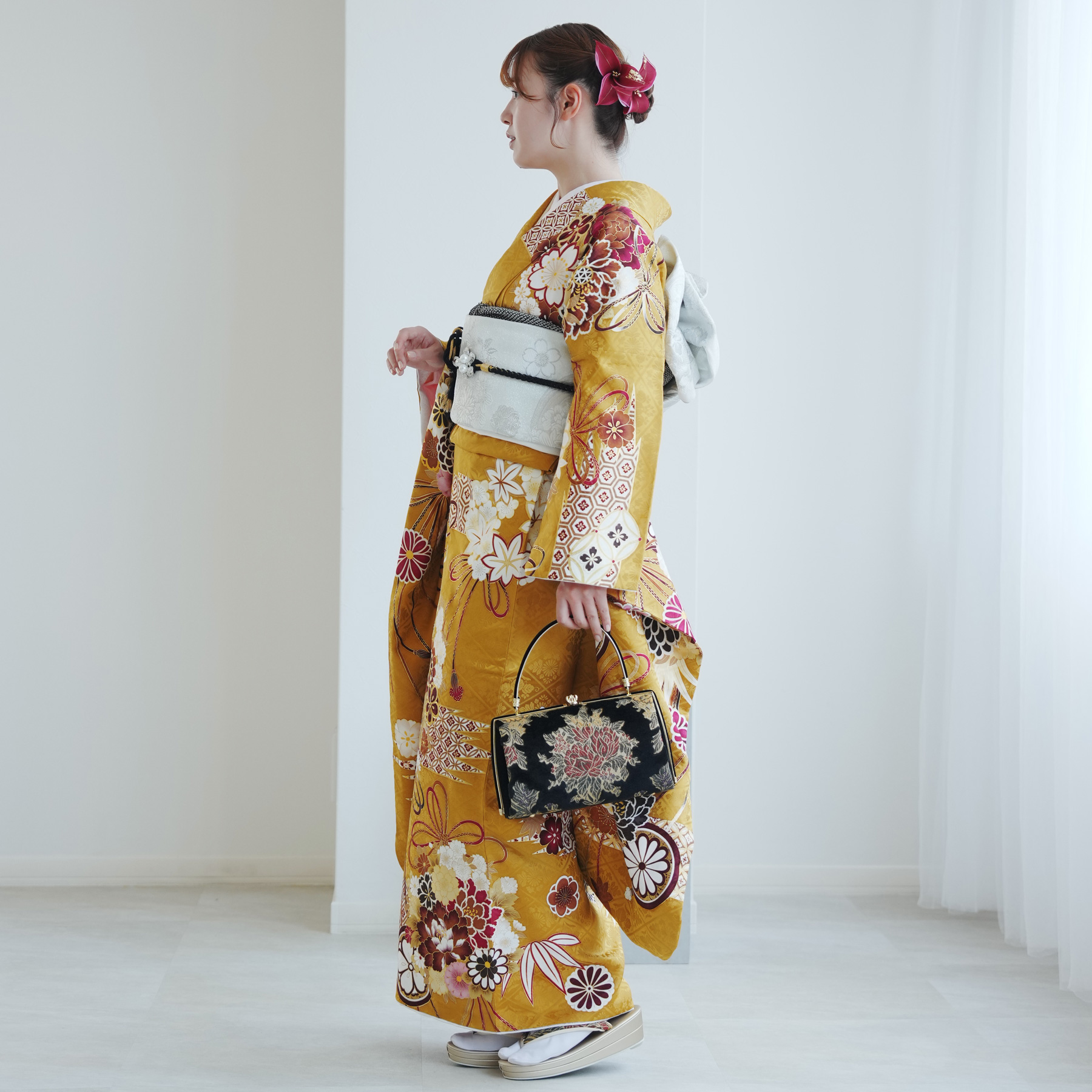 レンタル 振袖 成人式 結婚式 正絹 着物 絵羽 芥子色に古典花結び 着物