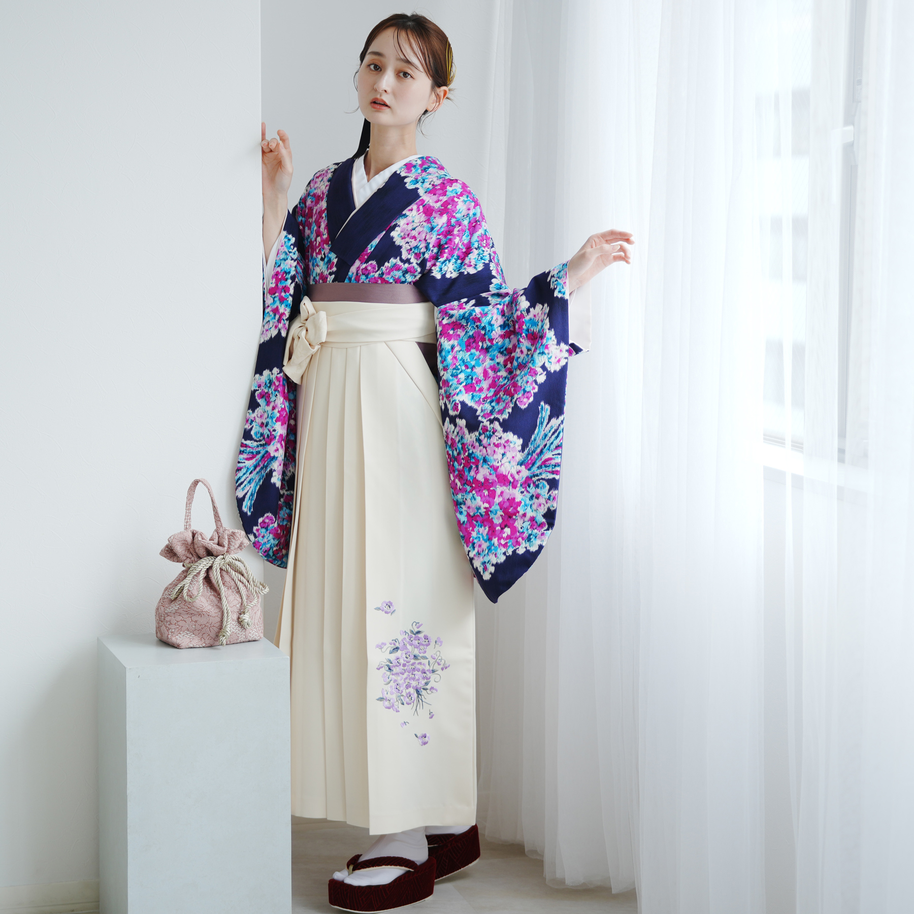 JILLSTUART 袴 着物 セット 振袖袴： JILL STUARTR2069アイボリー 花更紗│ 袴レンタル