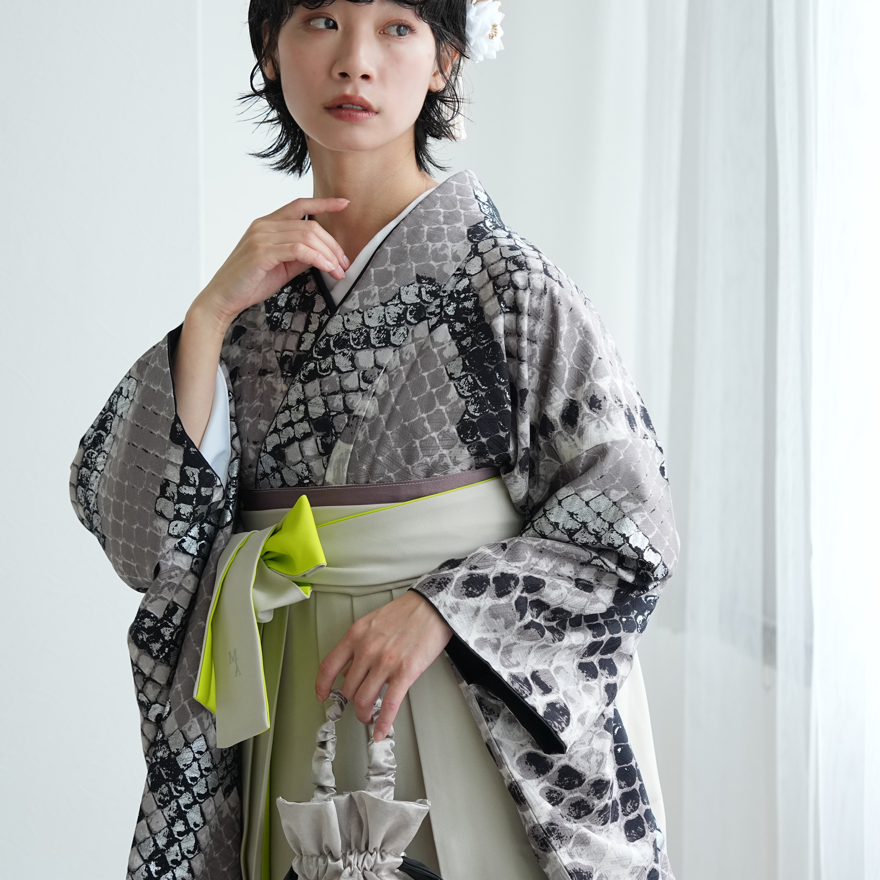 袴 レンタル 卒業式 2尺袖着物 17点セット utatane レトロ モダン 袴 