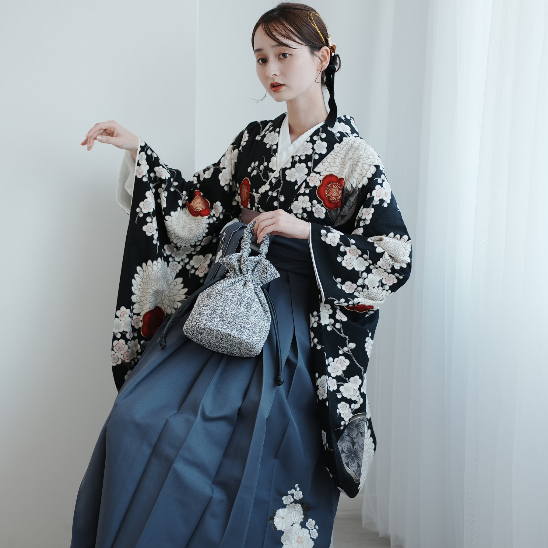 袴 レンタル 卒業式 九重 17点セット 梅に菊・黒 日本製 二尺袖 袴 レンタル 卒業式 九重 17点セット 梅に菊・黒 日本製 二尺袖