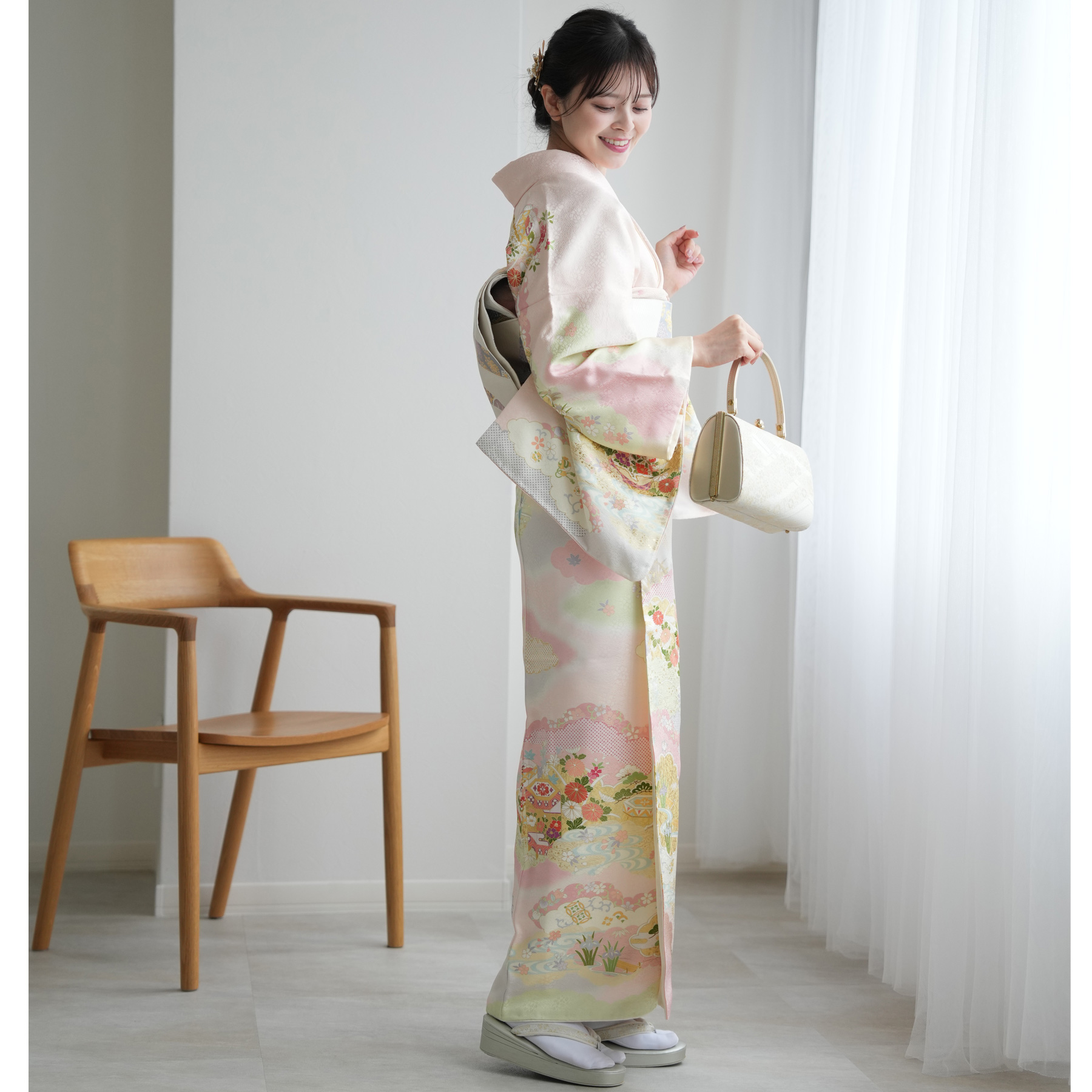 薄いピンク 花柄刺繍 訪問着　入学式　お宮参り　七五三　お食い初め 訪問着 4点フルセット 入園式 入学式 お宮参り 七五三｜Yahoo!フリマ