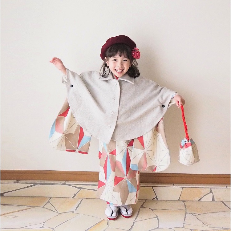 ひよこ商店　七五三　3歳　着物　ポンチョ　レトロ レンタル 七五三 3歳 女の子 ポンチョ フルセット ひよこ商店 古典柄