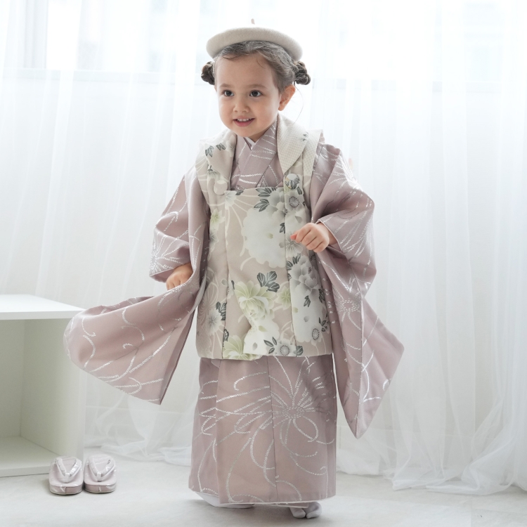 504ag64□七五三 七歳 セミアンティーク 女児 着物&袋帯 銀彩 菊□ 310ag23□七五三 七歳 セミアンティーク着物＆丸帯＆長襦袢□良好