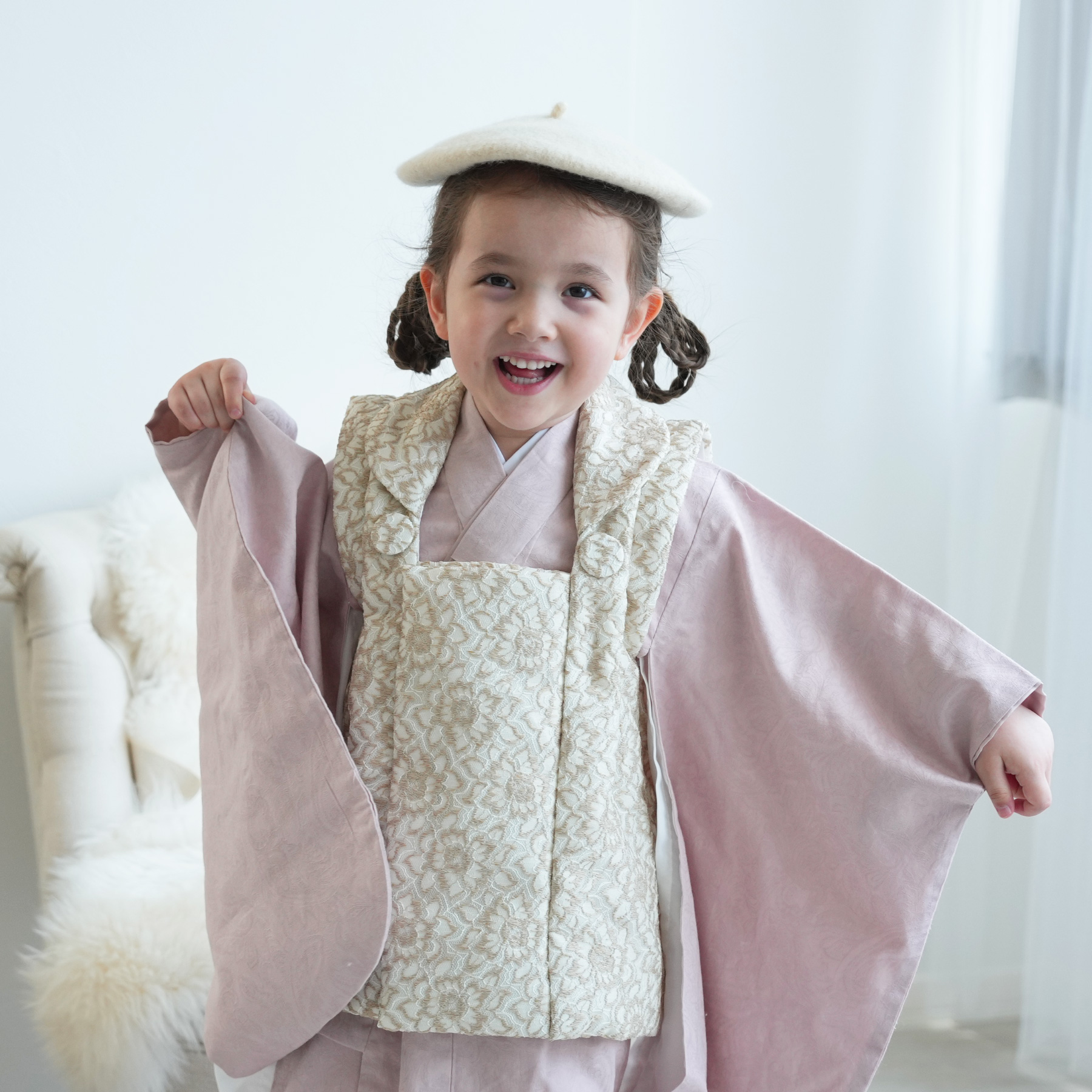 ひよこ商店　七五三　3歳　着物　ポンチョ　レトロ レンタル 七五三 3歳 女の子 ひよこ商店 レトロ ベレー帽つき被布フル