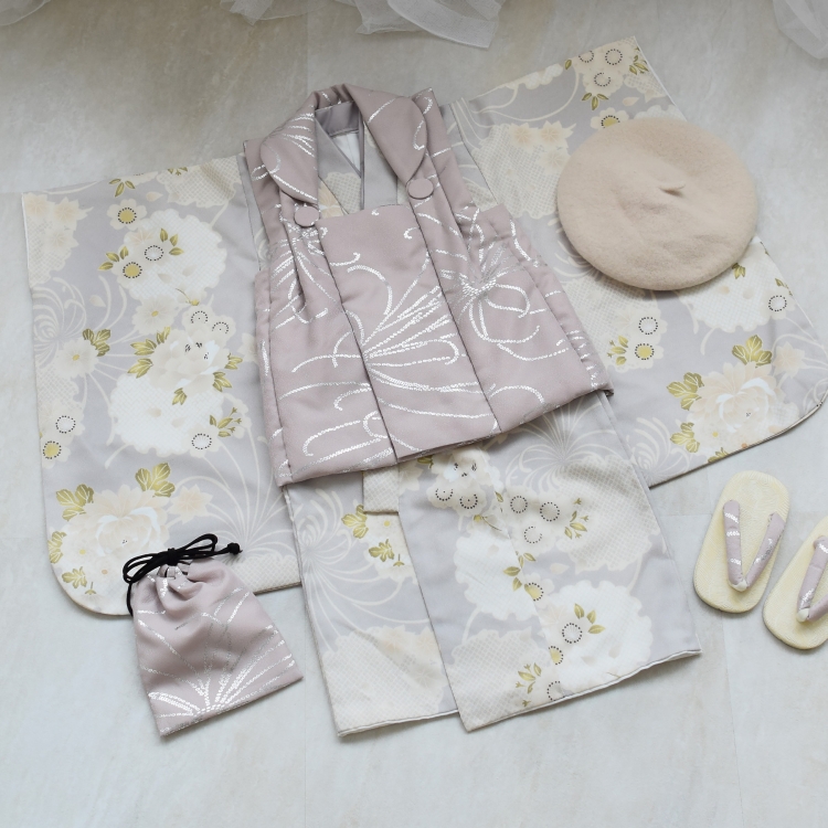 コメントの方専用】ひよこ商店3歳七五三 花 薄ピンク クリーム銀彩