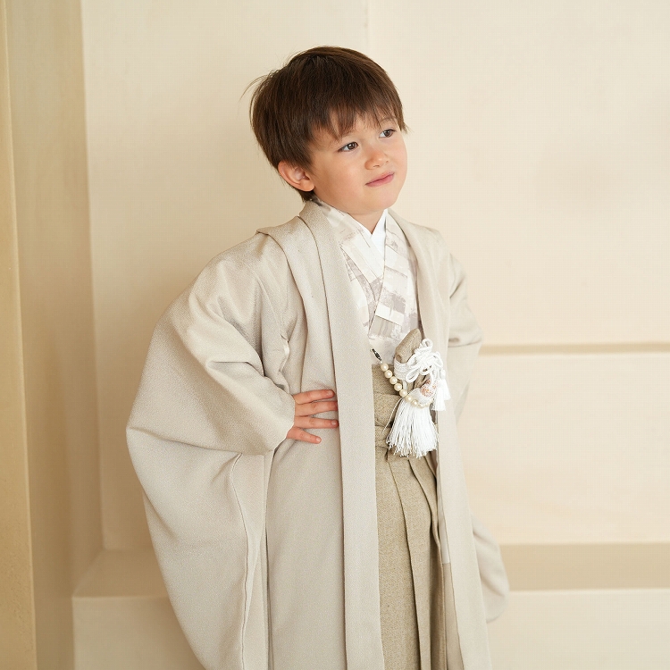 レンタル 七五三 5歳 男の子 袴 フルセット utatane レトロ ナチュラル ジャガードモアレ グレージュチェック 5才 五歳 五才 おしゃれ ニュアンスカラー スタジオ 撮影 七五三詣り