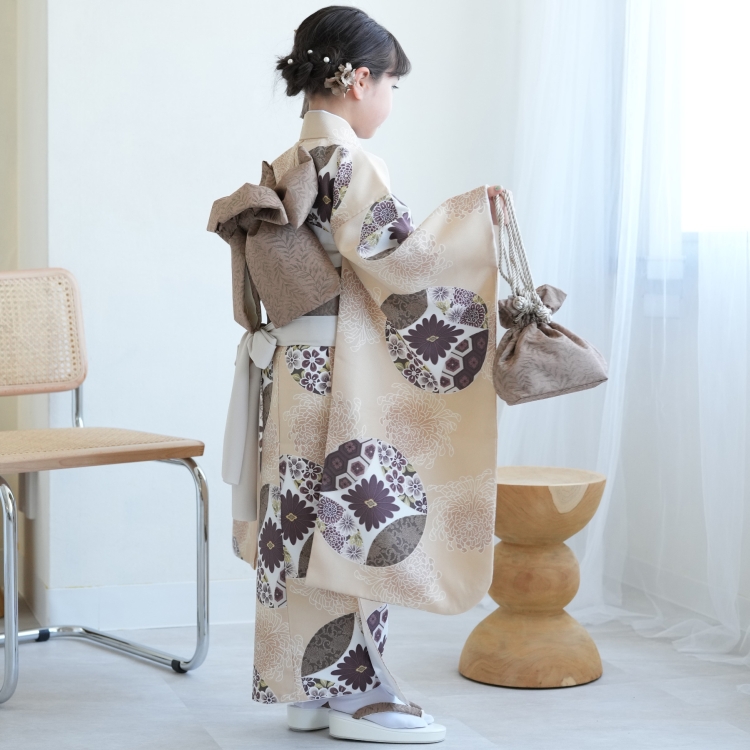 レンタル 七五三 着物 7歳 ひよこ商店 古典柄 レトロ 四つ身 花